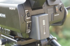 PXW-X70 auto/manual switch.